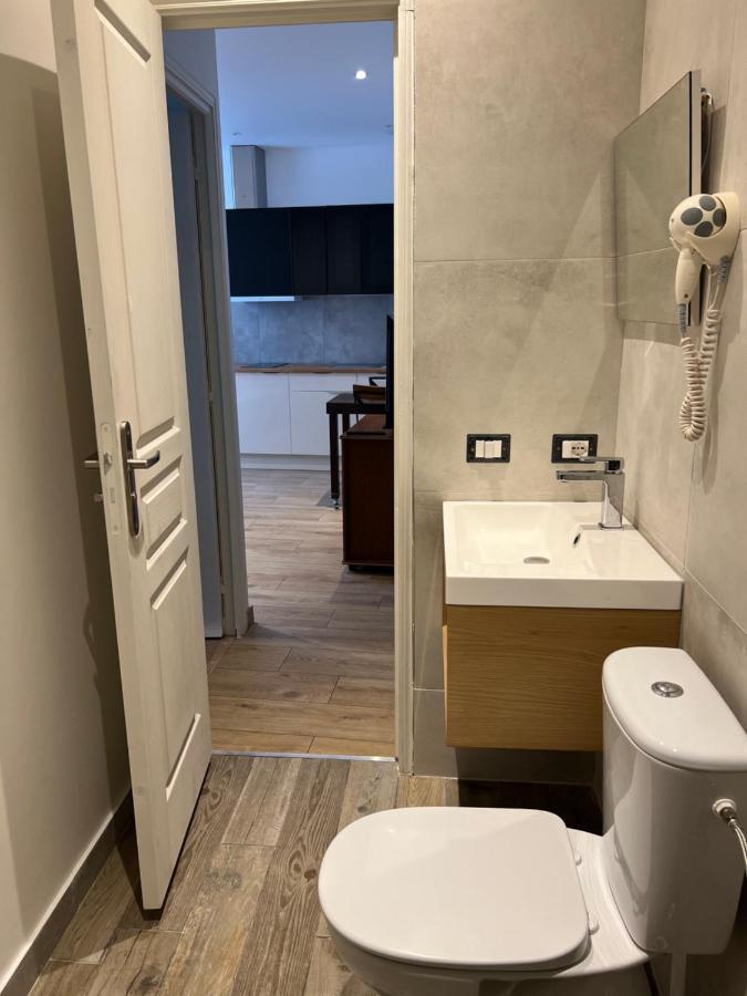 Le Beffroi Aparthotel Tournon-dʼAgenais Екстериор снимка