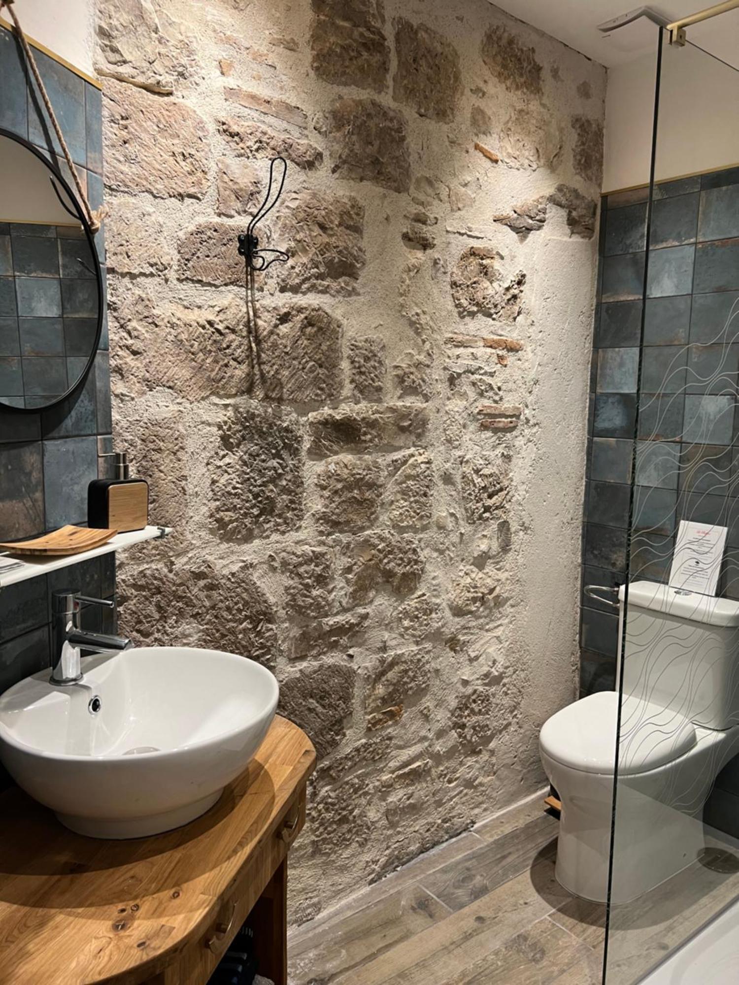 Le Beffroi Aparthotel Tournon-dʼAgenais Екстериор снимка