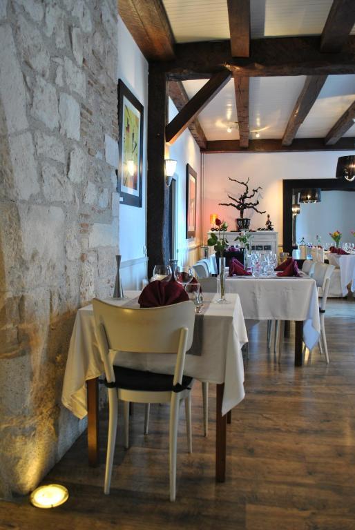 Le Beffroi Aparthotel Tournon-dʼAgenais Екстериор снимка